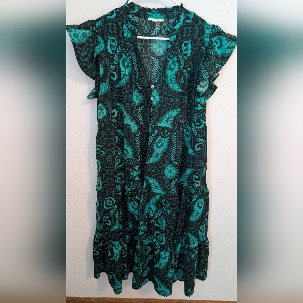 Entro Green and Black Floral Dress